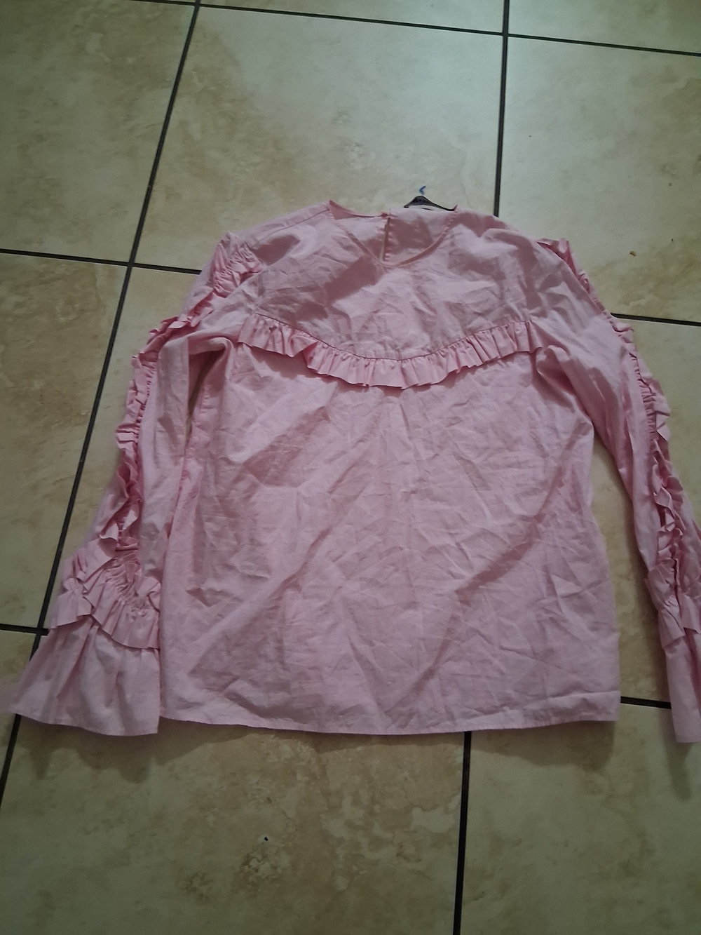 Zara Woman ' Pink Ruffle Long-Sleeve Top M